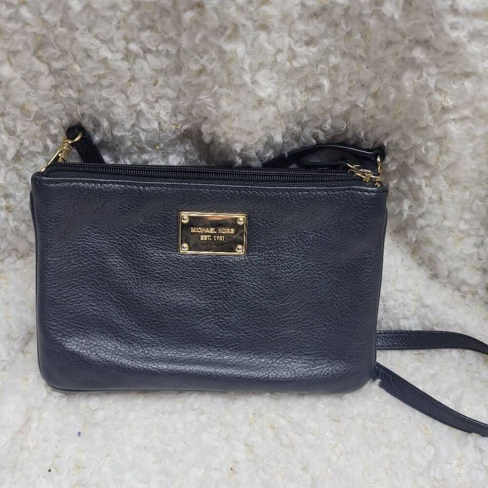 Michael Michael Kors Black Pebble Leather Multi Compartment Organizer Shoulder B